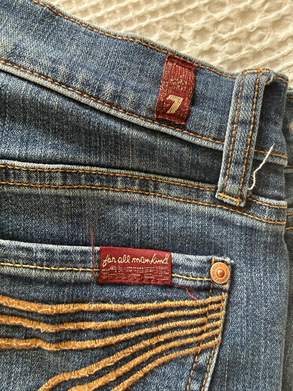 7 For All Mankind Women’s Size 26 Flare Jeans Stretch Medium Was - Picture 7 of 10